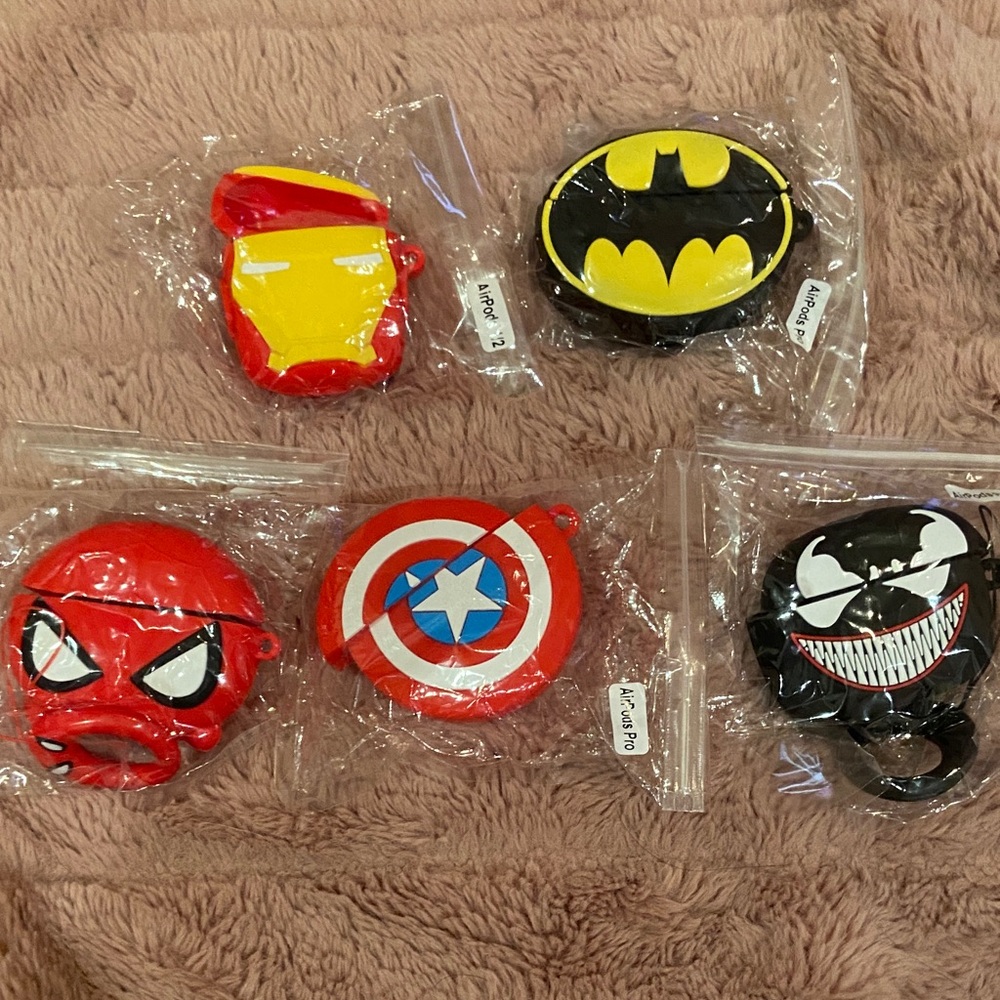 Superhero Themed AirPods pro case Set